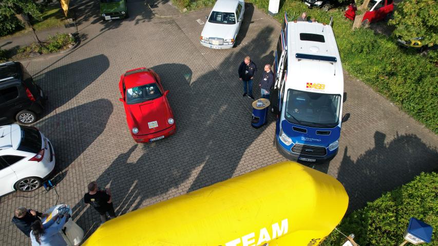 Zieleinfahrt Porsche Carrera 4 964 von 1989 Zieleinfahrt Porsche Carrera 4 964 von 1989